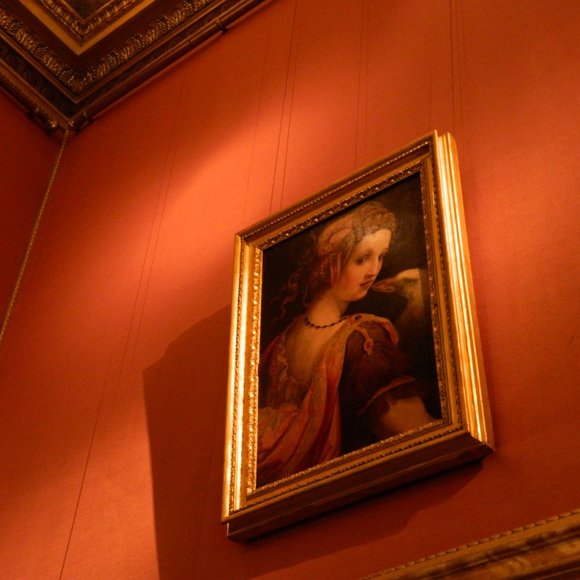 Welcome to my closet! - Picture 4 of 6